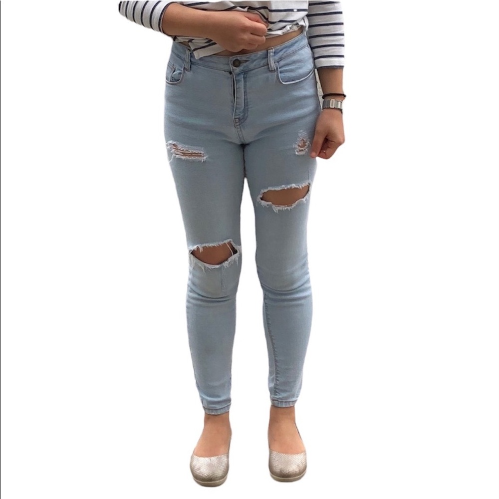 Melville Ripped Jeans